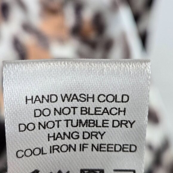 L'Academie Satin Robe XS Animal Print Pockets Kimono *Missing Belt Mobwife - Picture 9 of 11